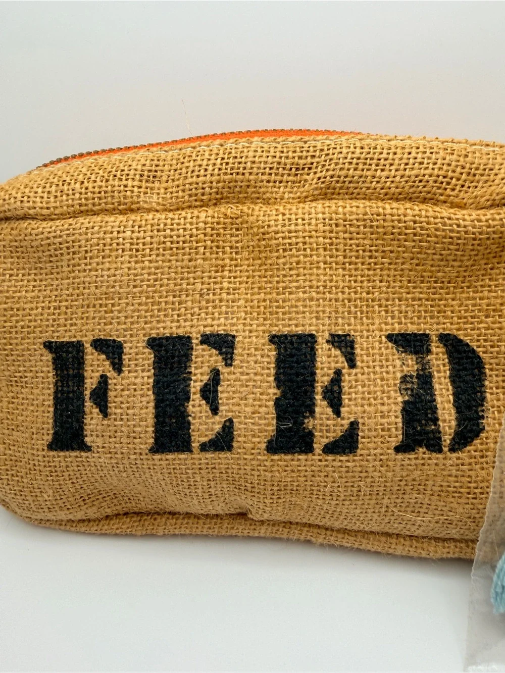 Feed projects natural